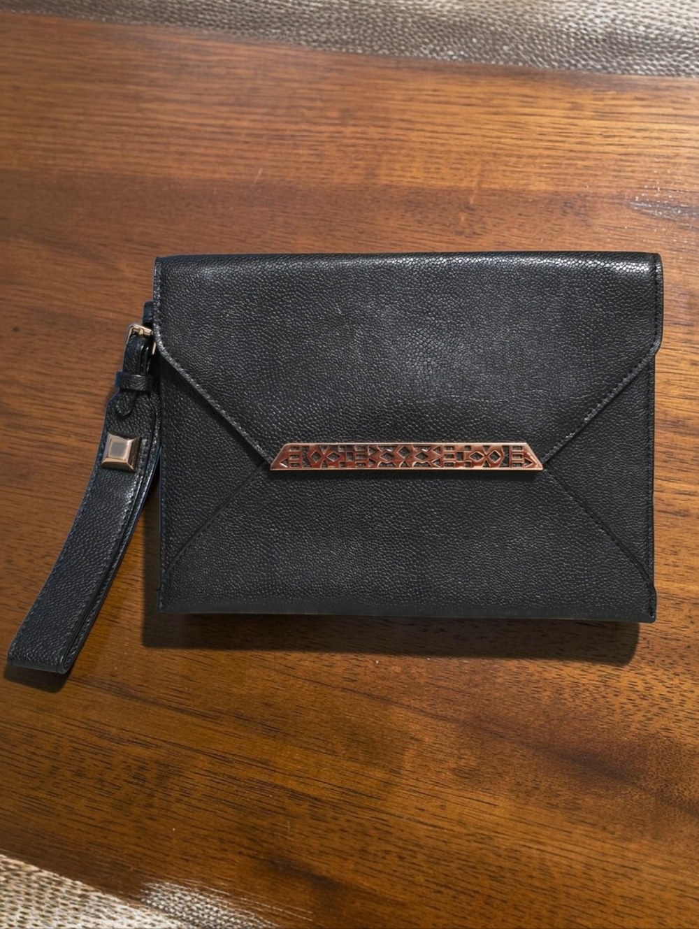 Stella & Dot Avalon Black Envelope Clutch Wristlet w/ Rose Gold Metal Accent